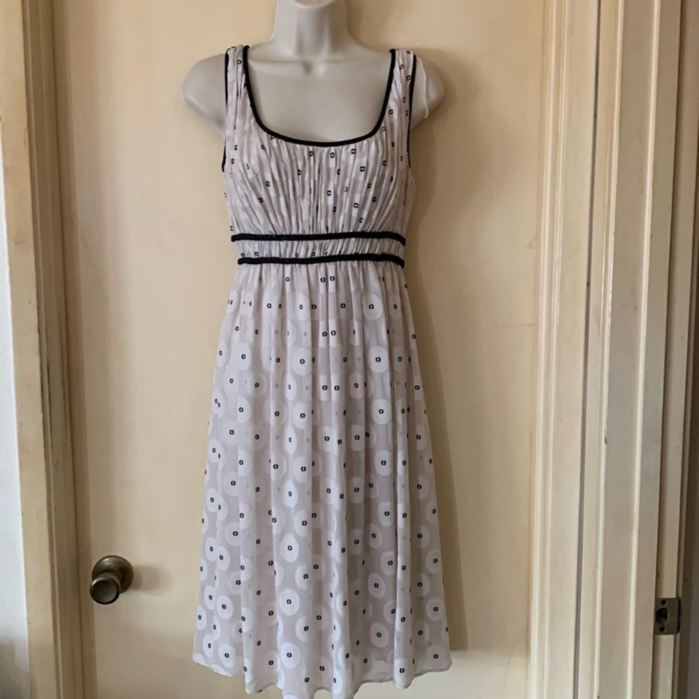 Adrianna Papell cream and black chiffon Grecian goddess dress size 6